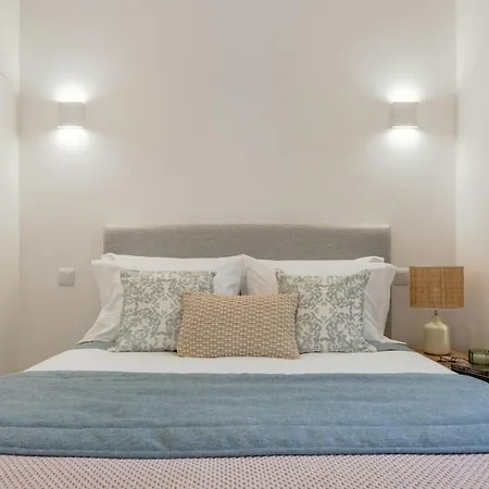 The Soft Escape @ Boavista Flats * بورتو