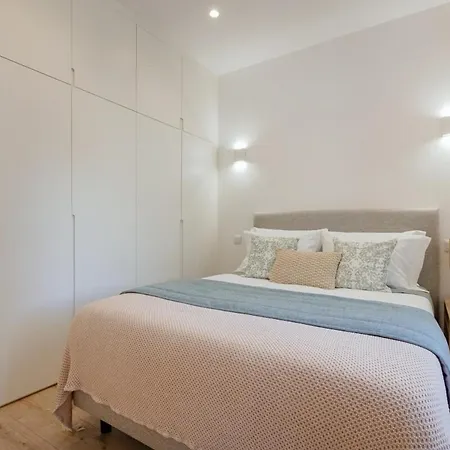 The Soft Escape @ Boavista Flats *