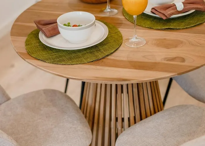 The Soft Escape @ Boavista Flats Oporto